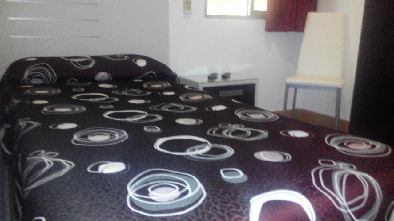 Hostal Ocana Manilva Quarto foto